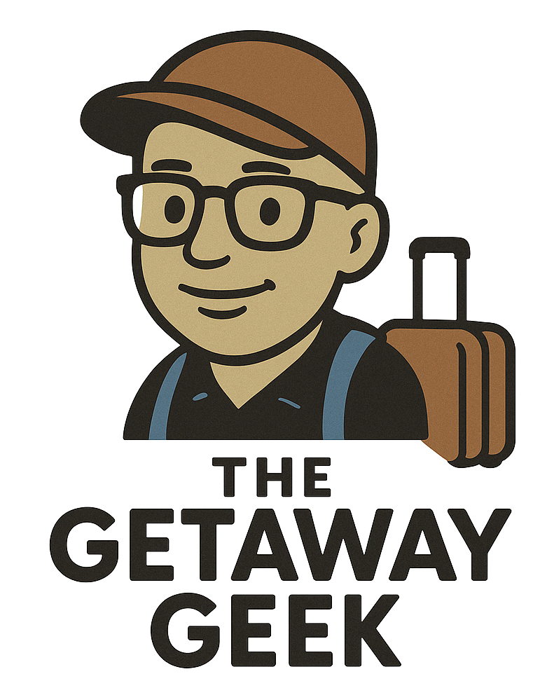 The Getaway Geek Logo